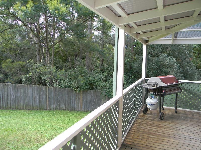 15 Jaycee Avenue, Nowra NSW 2541