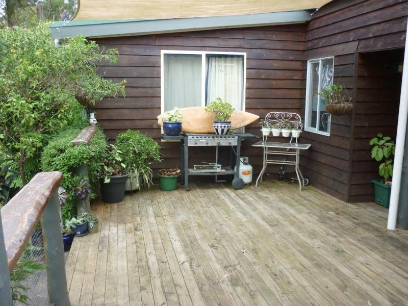 10 Mathie Street, Basin View NSW 2540