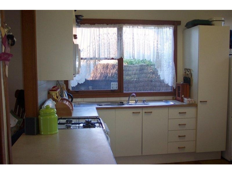 26 RENOWN AVENUE, Shoalhaven Heads NSW 2535