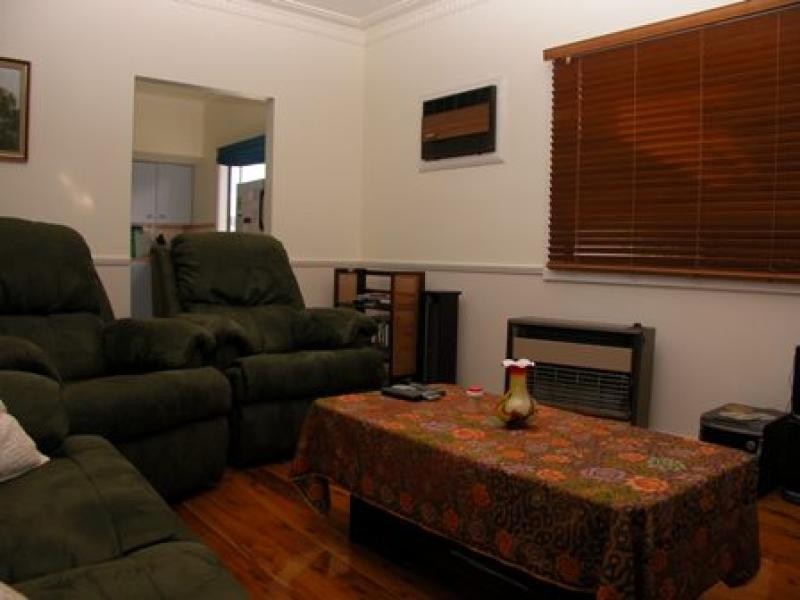 9 HUXLEY STREET, Nowra NSW 2541