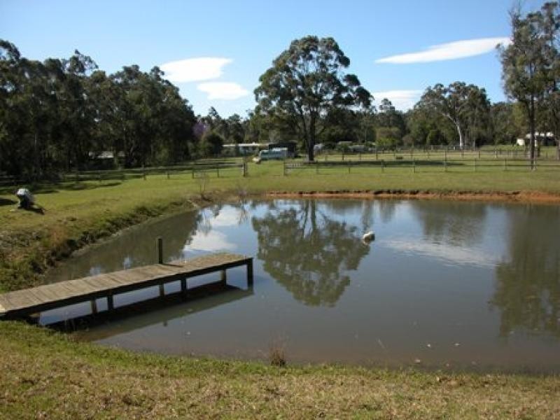 40 JERVIS BAY ROAD, Falls Creek NSW 2540