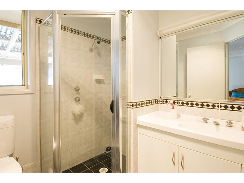 51 GARDENIA CRESCENT, Bomaderry NSW 2541