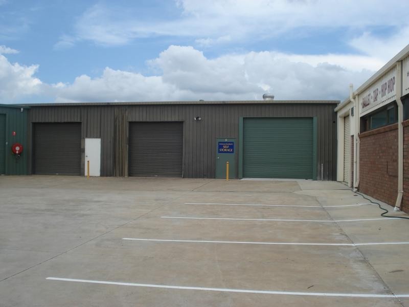 31 Henry Street, Picton NSW 2571