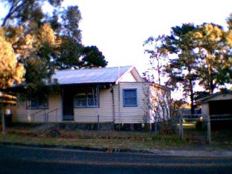 35 RITA STREET, Thirlmere NSW 2572