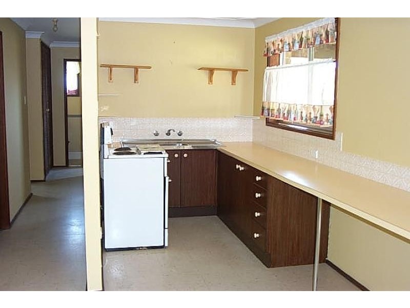 UNIT 1/ COWPER STREET, Picton NSW 2571