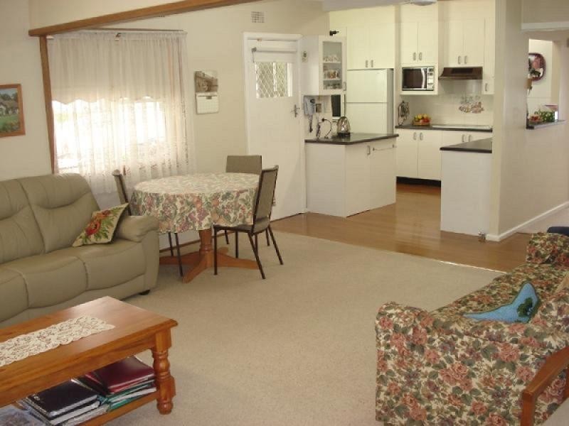 49 Lumsdaine Street, Picton NSW 2571