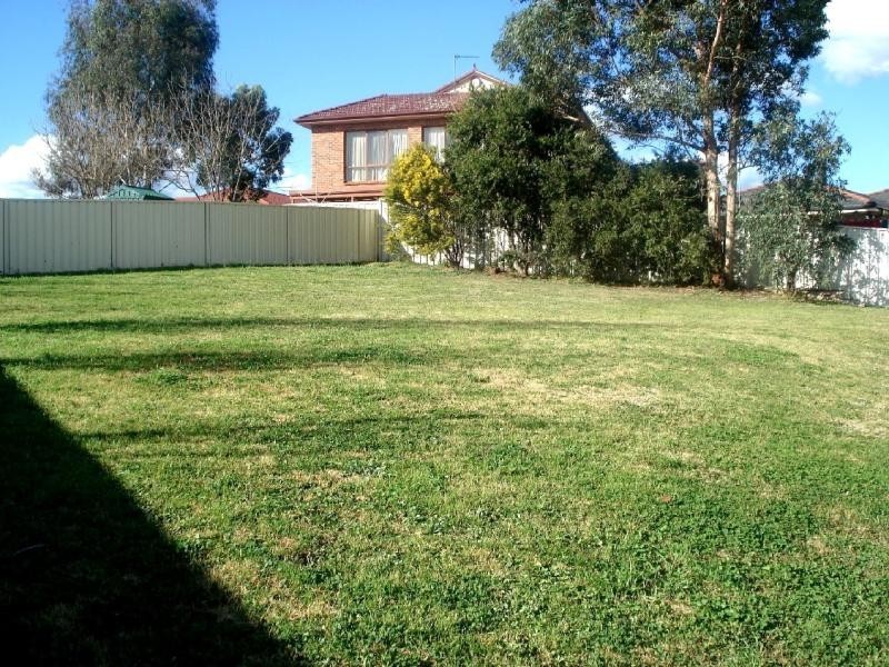 6 Ribbon Gum Place, Picton NSW 2571