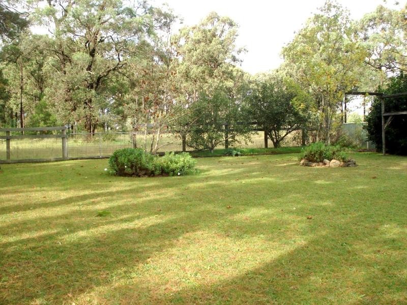 10 Turner Street, Thirlmere NSW 2572