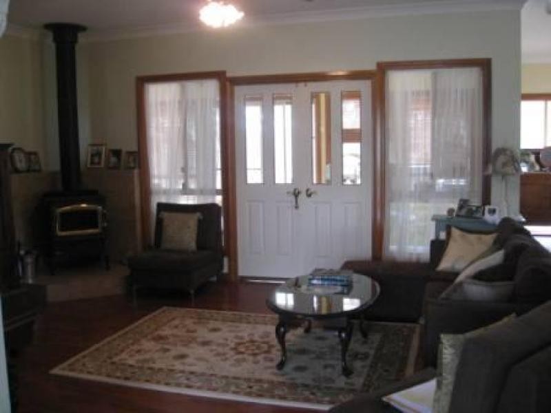 150 Lyrebird Road, Pheasants Nest NSW 2574