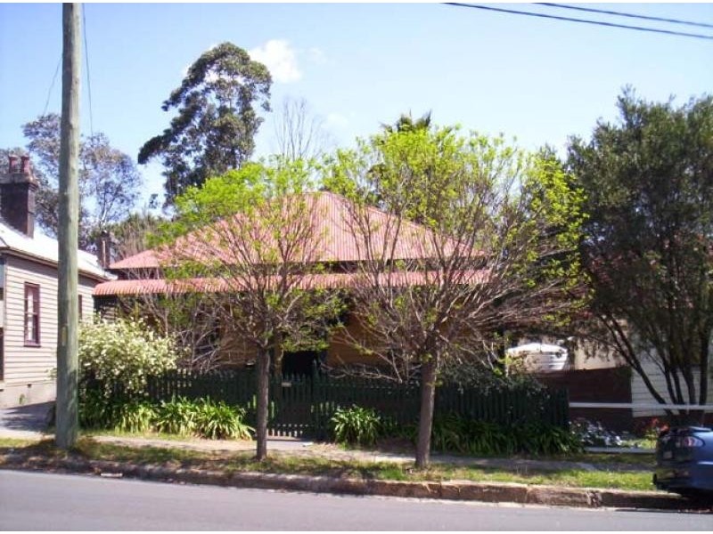 215 Menangle Street, Picton NSW 2571