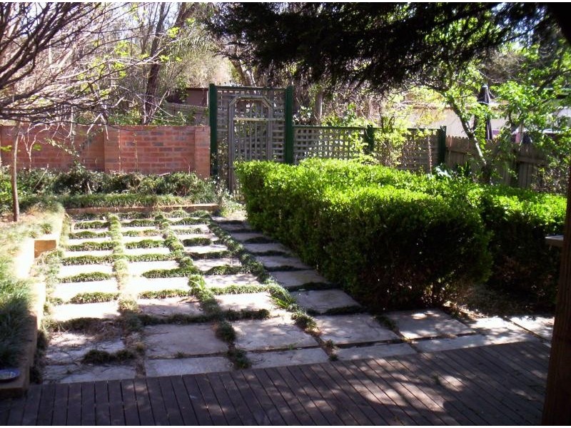 215 Menangle Street, Picton NSW 2571