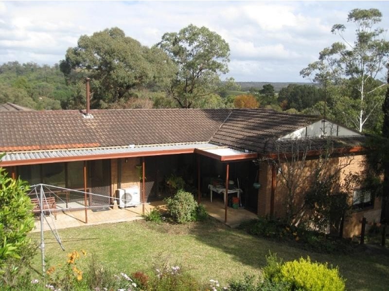 10 Regreme Road, Picton NSW 2571