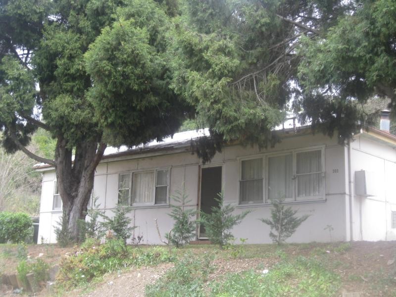 303 Argyle Street, Picton NSW 2571