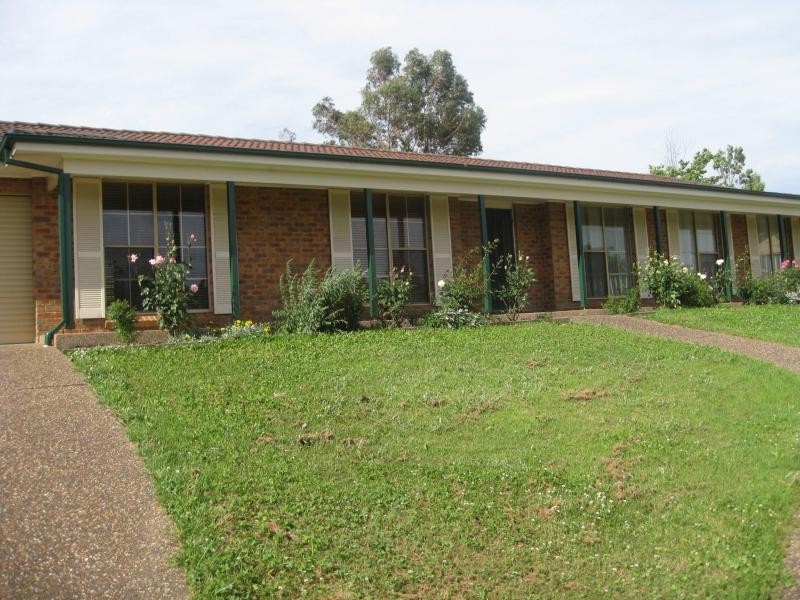 6 Ribbon Gum Place, Picton NSW 2571