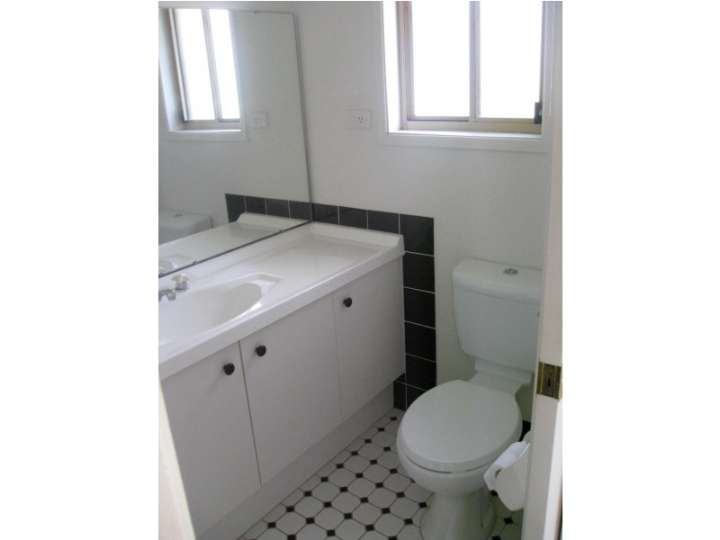 6 Ribbon Gum Place, Picton NSW 2571