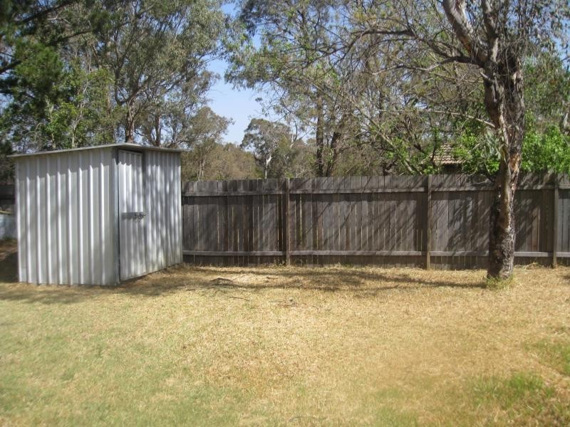 12 Tanya Place, Tahmoor NSW 2573
