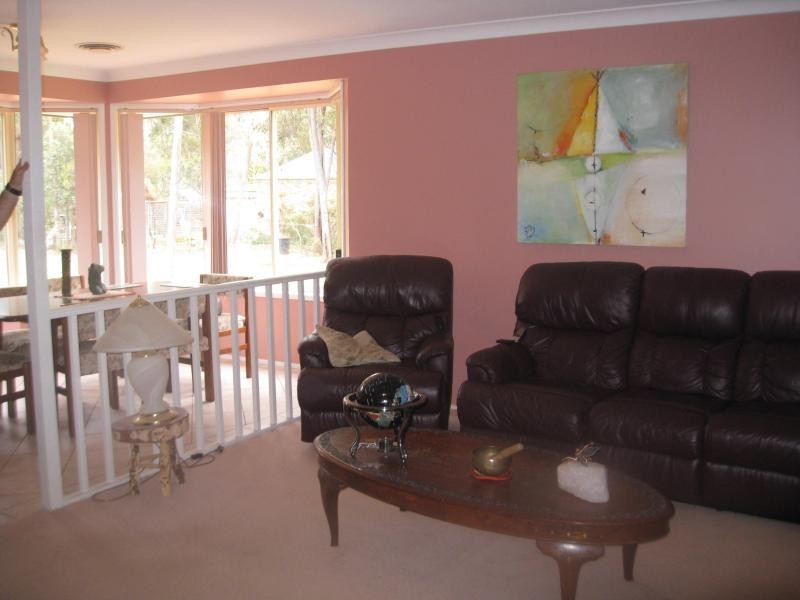 6 Parklands Glade, Balmoral Village NSW 2571