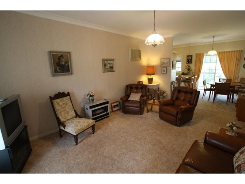 Unit 3, 5 Regreme Road, Picton NSW 2571