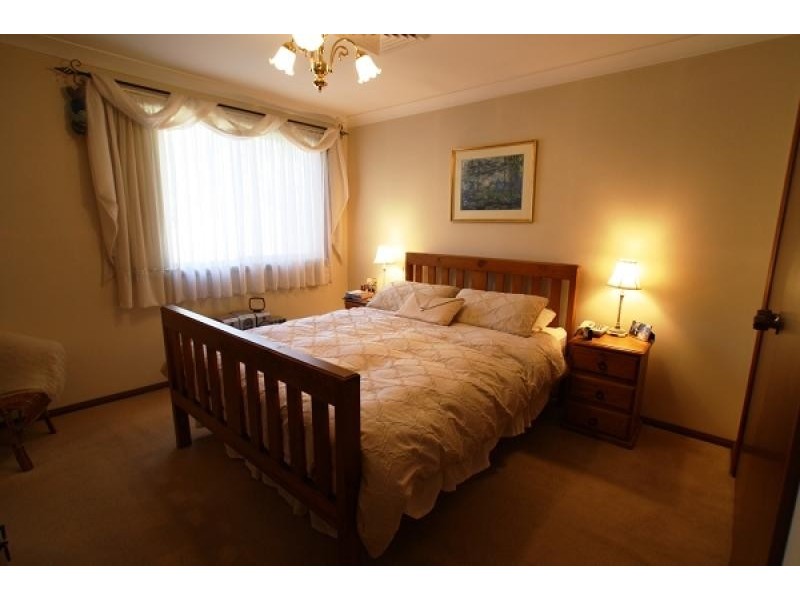 11 Wherritt Close, Picton NSW 2571