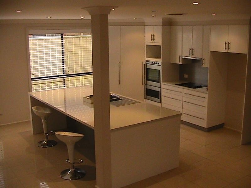 5 McBrien Place, The Oaks NSW 2570