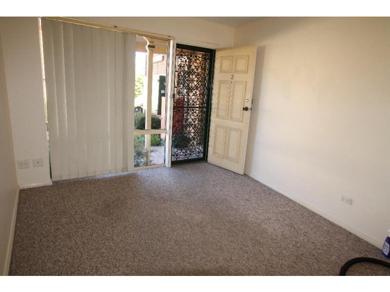 Unit 3/4 Margaret Street, Picton NSW 2571