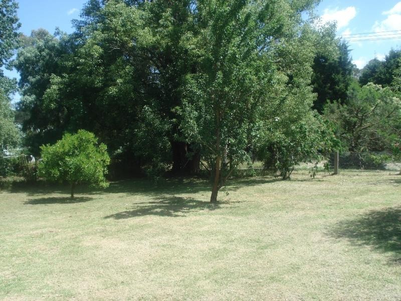 12 West Parade, Buxton NSW 2571