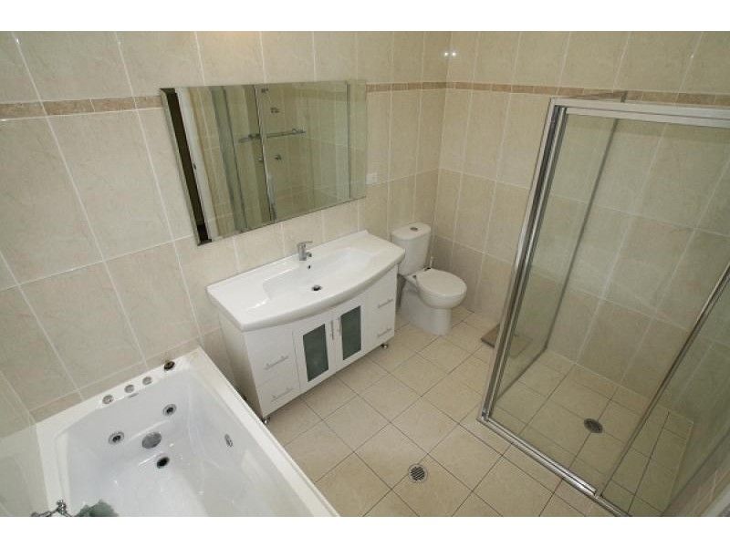 6 Haddon Place, Picton NSW 2571