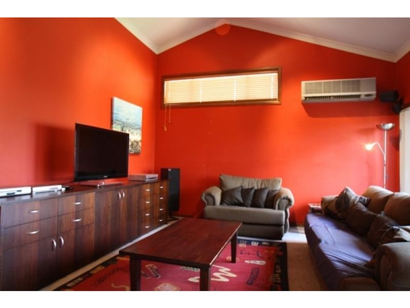 6 Haddon Place, Picton NSW 2571