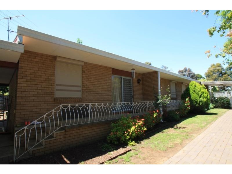 63A Oaks Road, Thirlmere NSW 2572