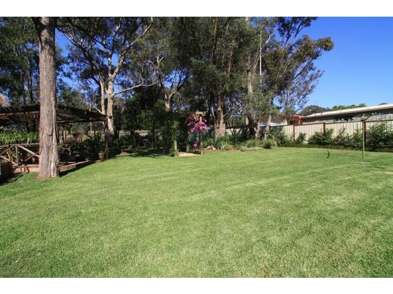 38 Turner Street, Thirlmere NSW 2572