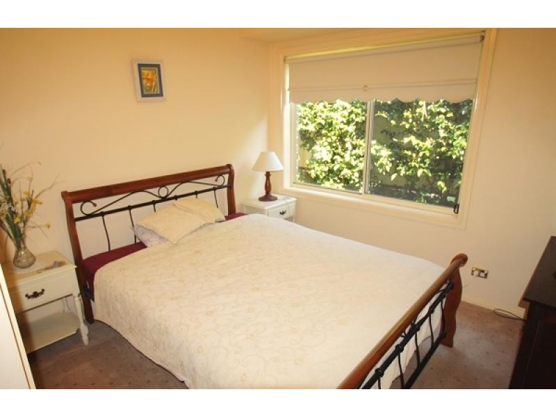 38 Turner Street, Thirlmere NSW 2572