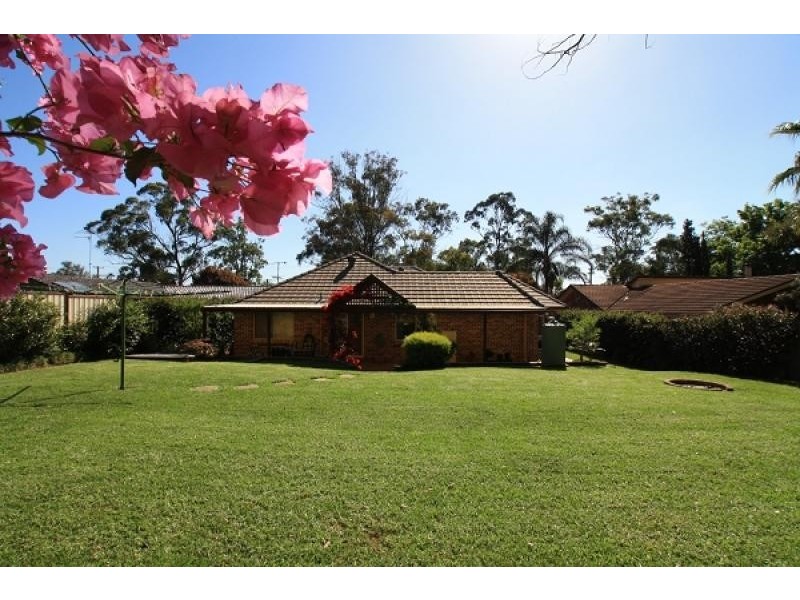 38 Turner Street, Thirlmere NSW 2572