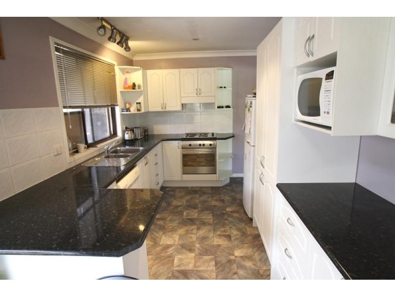 3 Audrey Street, Thirlmere NSW 2572