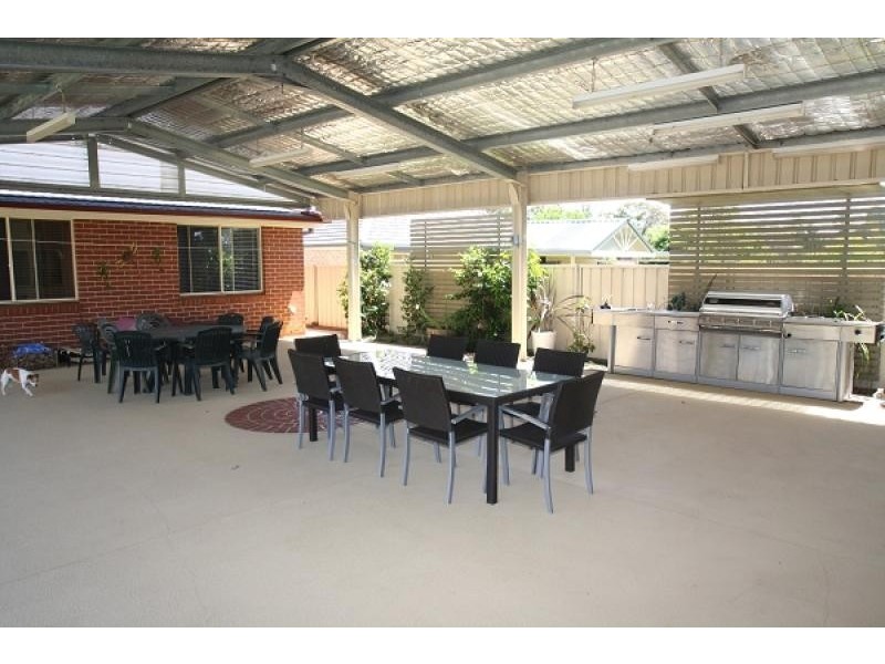 6 Milton Street, Thirlmere NSW 2572