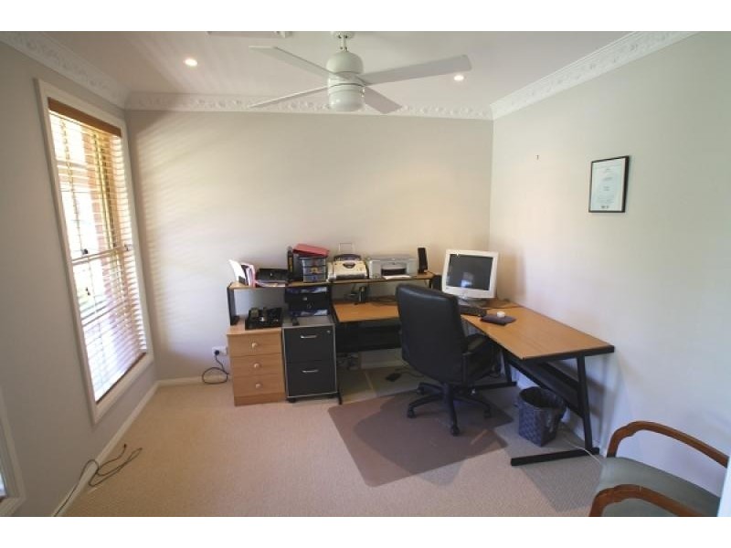 6 Milton Street, Thirlmere NSW 2572