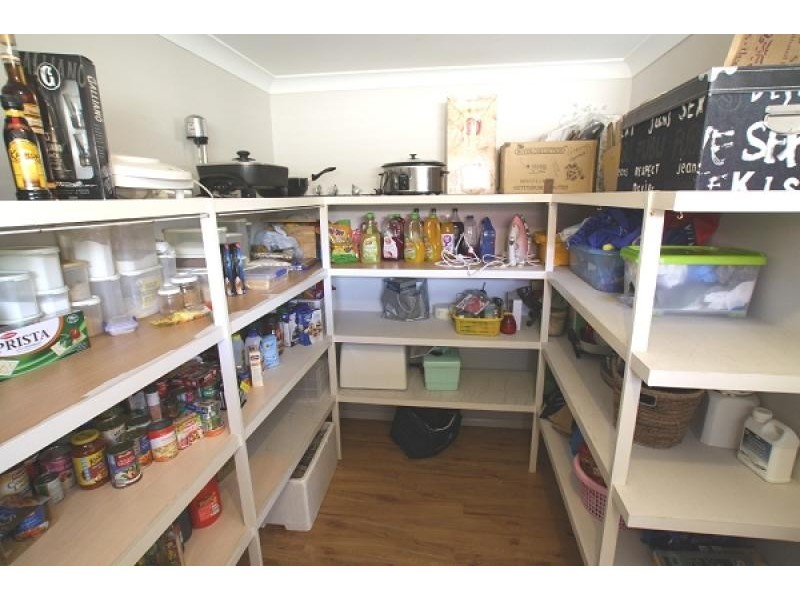 6 Milton Street, Thirlmere NSW 2572