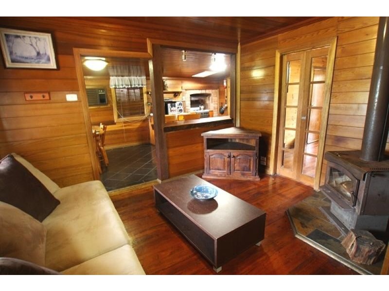 332 Bridge Street, Thirlmere NSW 2572