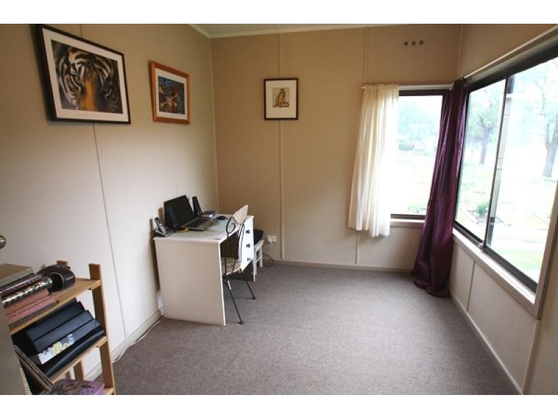 164 Menangle Street, Picton NSW 2571