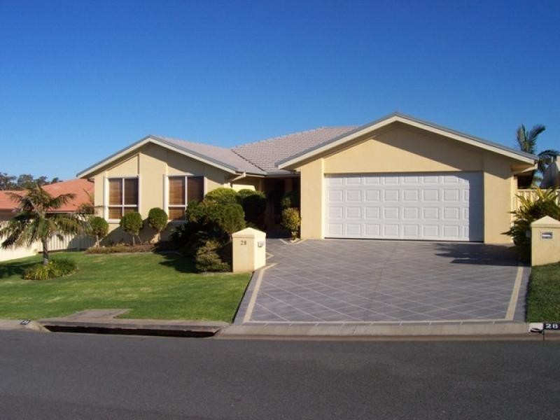 28 OLIVINE STREET, Port Macquarie NSW 2444