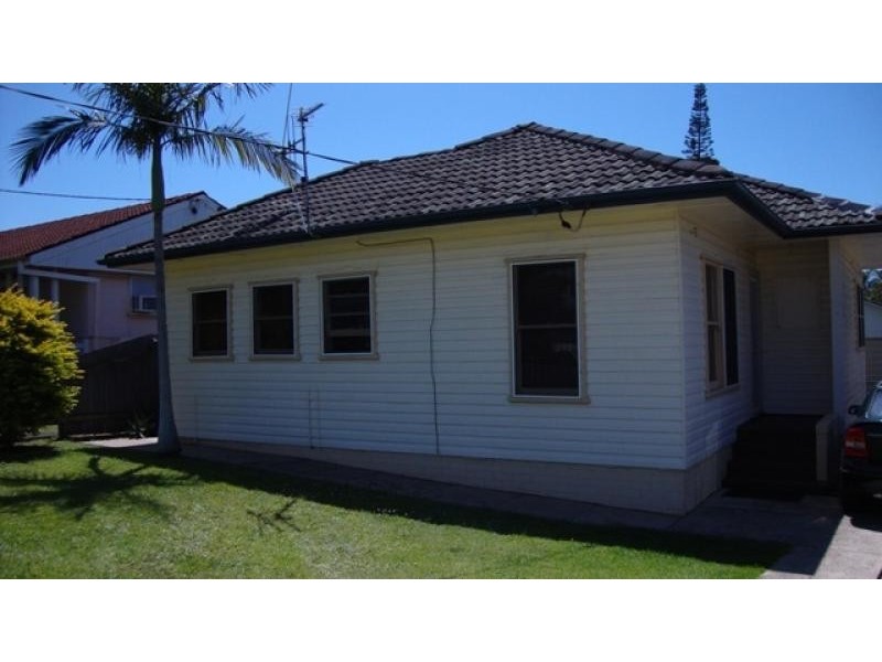 4 Mowle Street, Port Macquarie NSW 2444