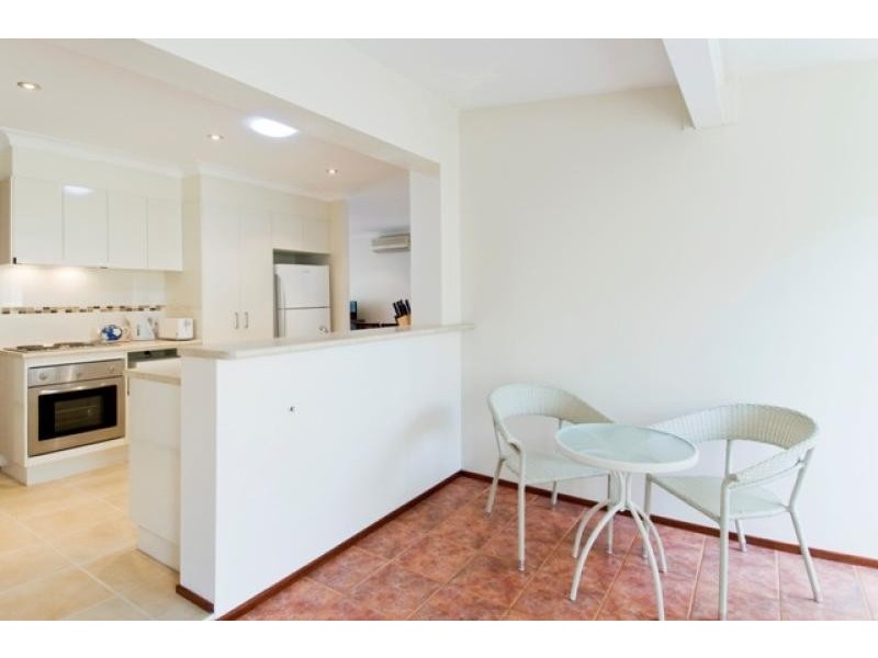 11 Wesley Avenue, Port Macquarie NSW 2444