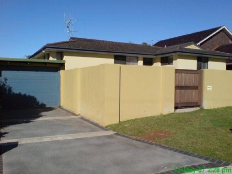 8 KADINA CRESCENT, Port Macquarie NSW 2444