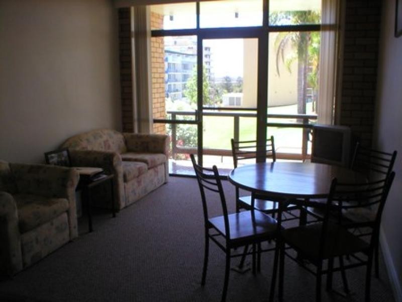 2/12 Munster Street, Port Macquarie NSW 2444