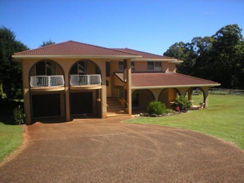 4 Highfields Circuit, Port Macquarie NSW 2444