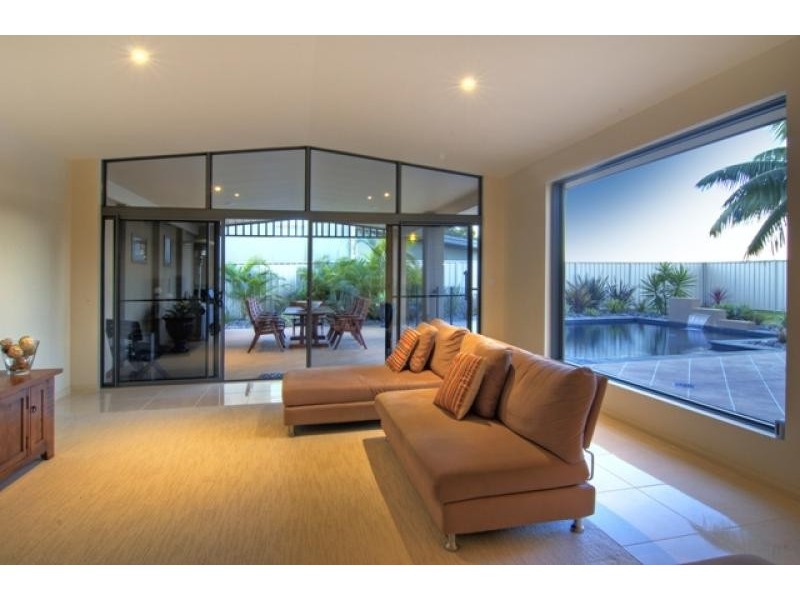 3 MCINHERNEY CLOSE, Port Macquarie NSW 2444