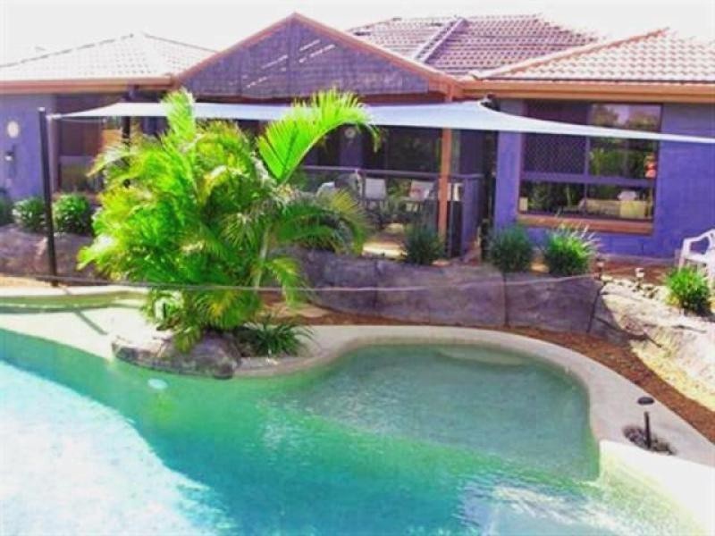 10 SOLANDER PLACE, Lake Cathie NSW 2445