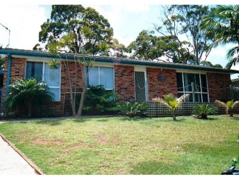 18 Grassmere Way, Port Macquarie NSW 2444