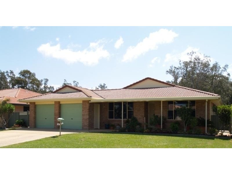 73 Marian Drive, Port Macquarie NSW 2444