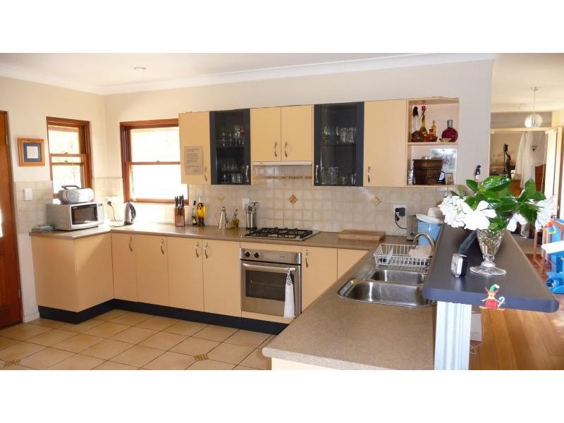289 Long Point Drive, Lake Cathie NSW 2445