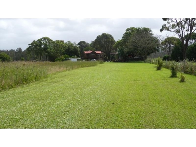 304 The Hatch Road, Blackmans Point NSW 2444
